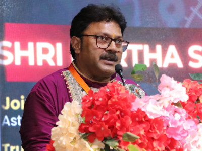 Prof. Shri Partha  is a Famous Astrologer in Kolkata